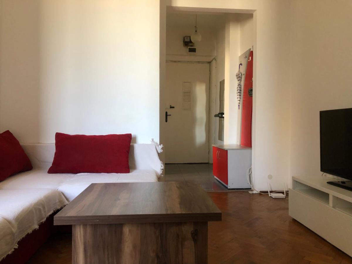 Lovely 1 Bedroom Apartment Close To Old Town 부쿠레슈티 외부 사진