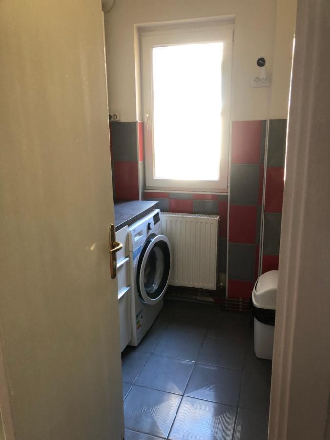 Lovely 1 Bedroom Apartment Close To Old Town 부쿠레슈티 외부 사진